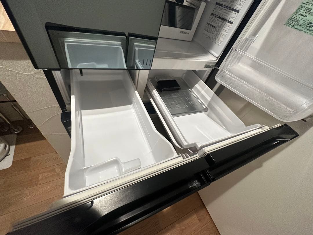 【ミラータイプ】HITACHI R-KX57N(X)大型冷蔵庫 567L 両開き