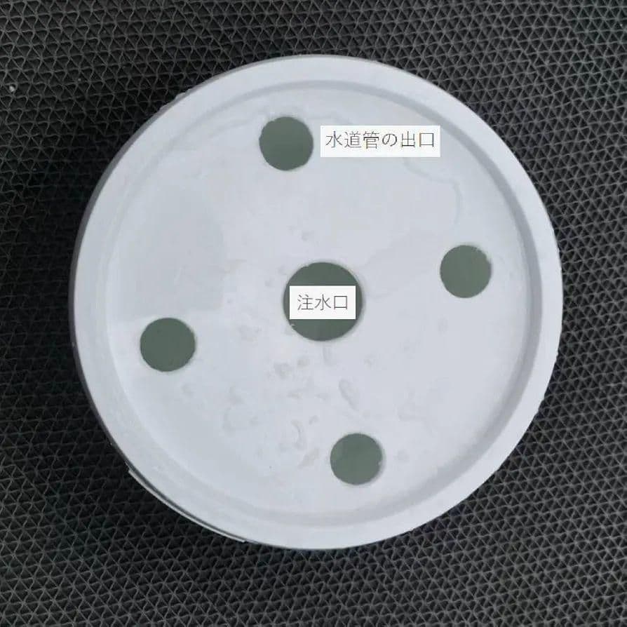 自動給水器 自動水やり器　自動給水キャップ 植物自動じょうろ (5L)