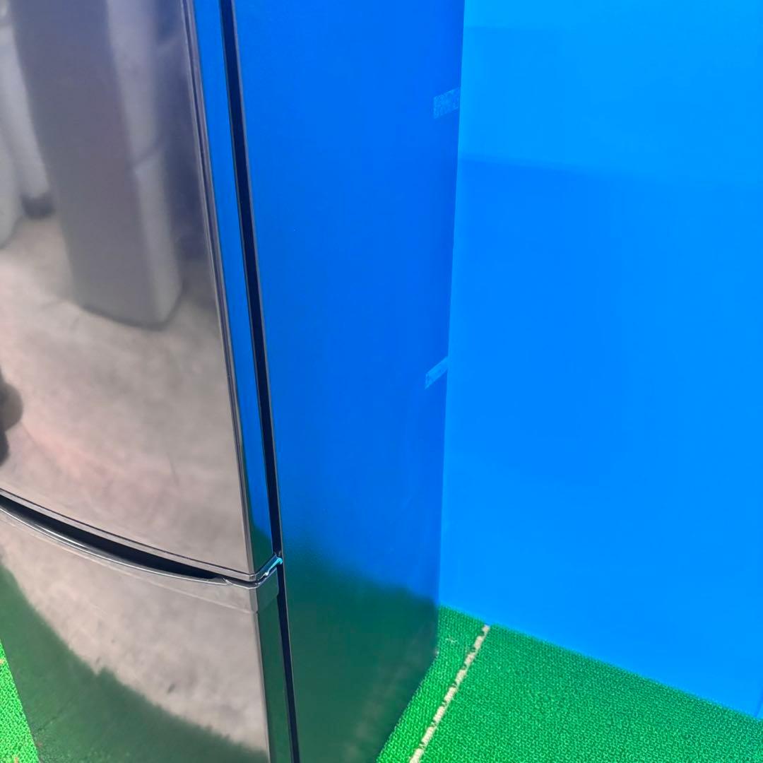 772 2024年製　国内　極美品　142L ブラック　一人暮らし　保証込み