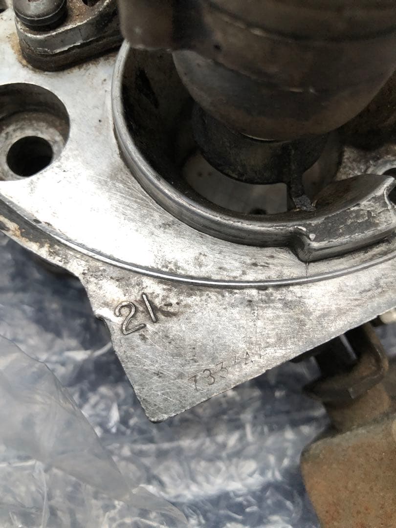 c.f様　キャブ　キャデラック　4.1L