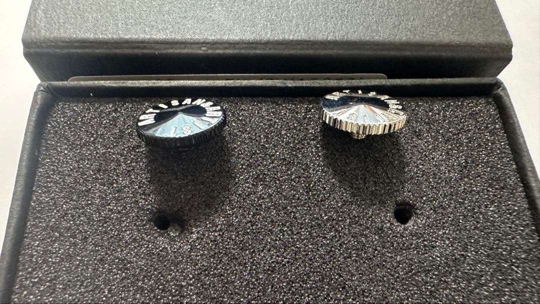 未使用　アルチザン&アーティスト　ライカ　レリーズボタン　ブラック&シルバー