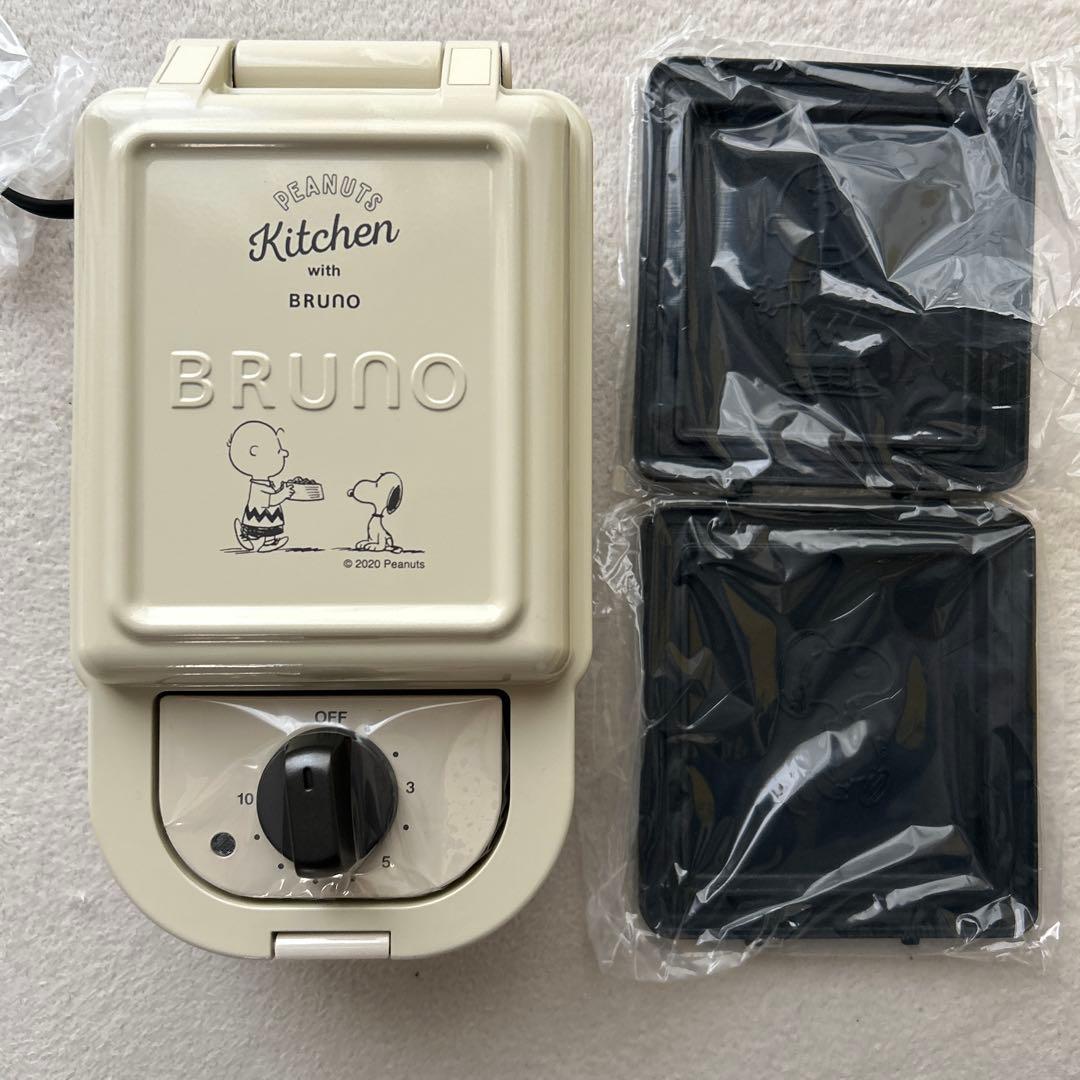 新品未使用☆BRUNO SNOOPYホットサンドメーカースヌーピー