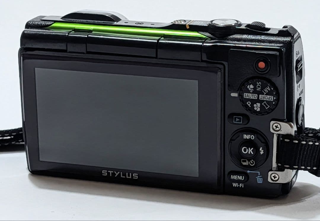 OLYMPUS TG-870 GREEN オリンパス