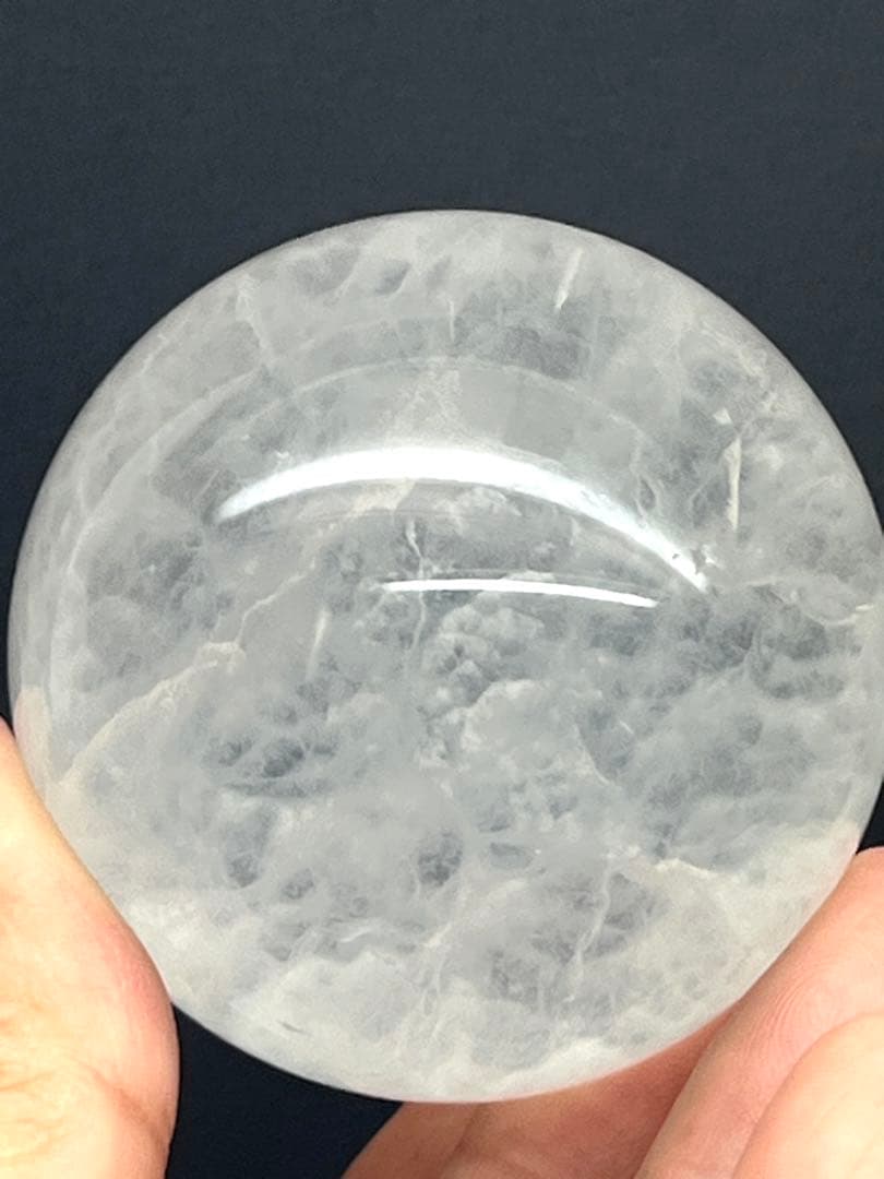 天然石　セリサイトインフローライトスフィア　　約5.4センチ⭐️1532