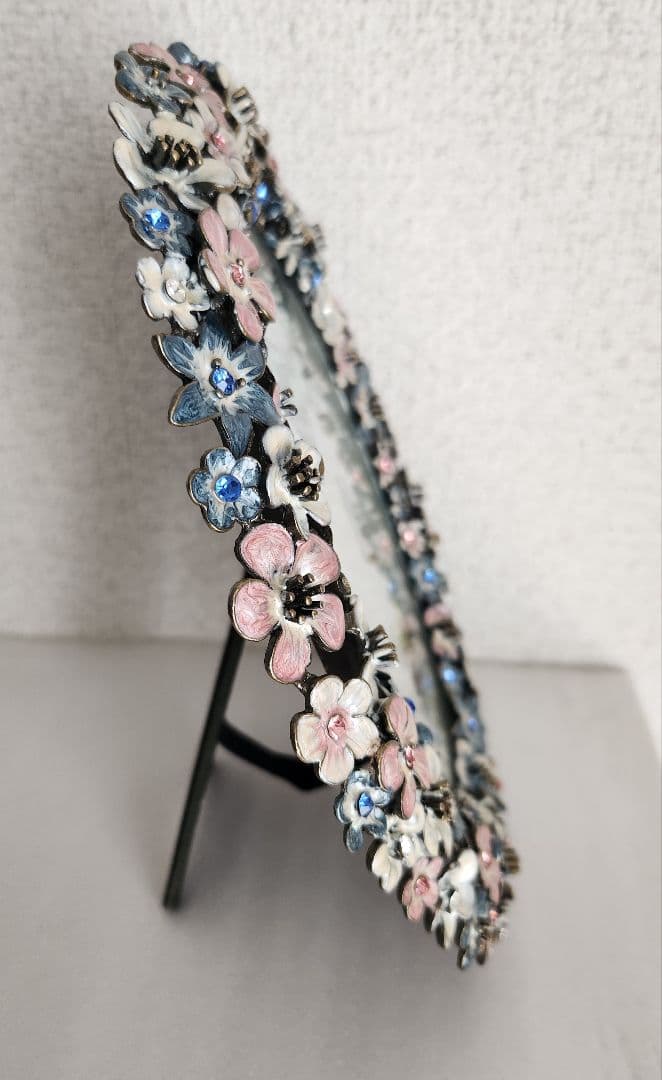 オランダ雑貨 ヴィンテージフラワーオーバルフォトフレーム (W17×H21cm)