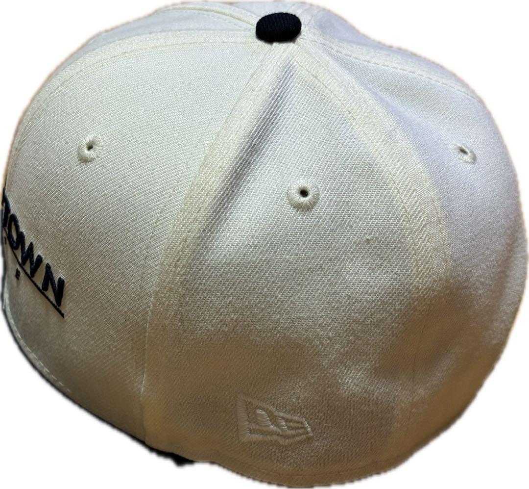 KANDYTOWN スナップバックキャップ ホワイト/ブラック