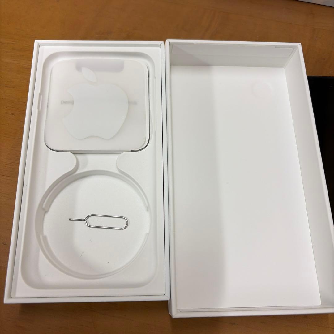 iPhoneSE第3世代64GB最大容量97%