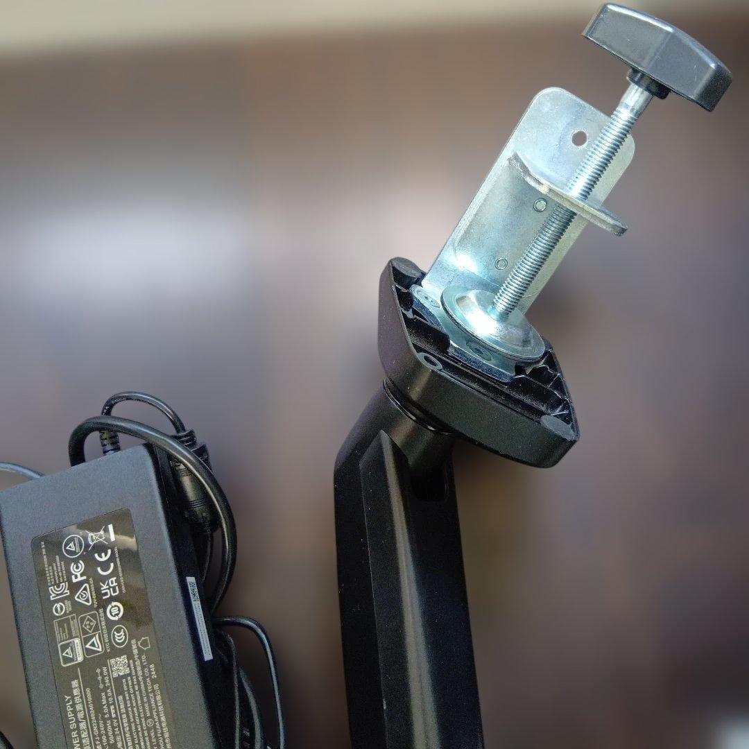 KTC G32P5 32インチ4K 有機ELゲーミングディスプレイ 本体＆アーム