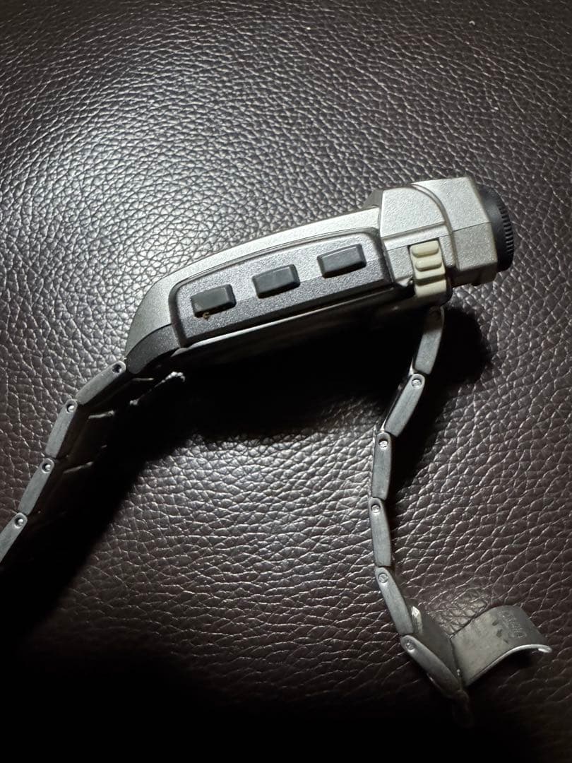 [レア・美品] カシオ WQV-1 リストカメラ