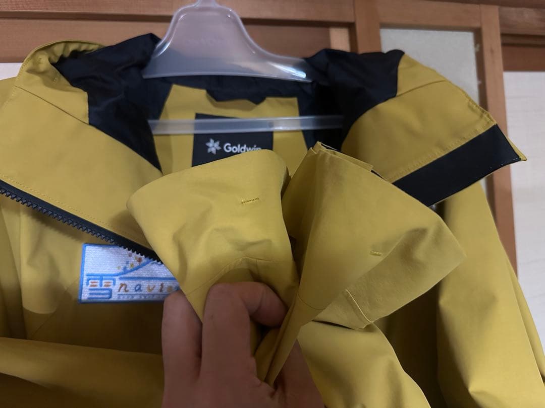 ゴールドウイン　ゴアテックス　2レイヤー　ジャケット
