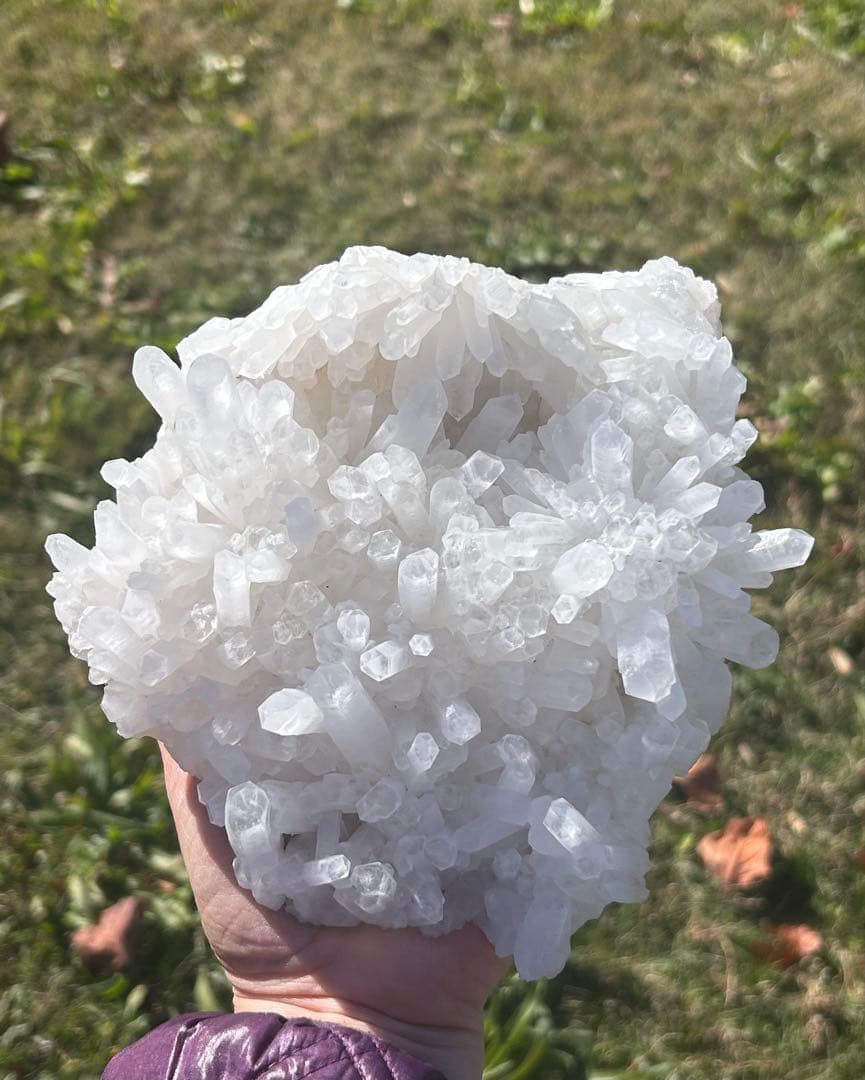 ★高品質 水晶クラスター♡四川省産　超ビックサイズ❤︎ 1.7kg★