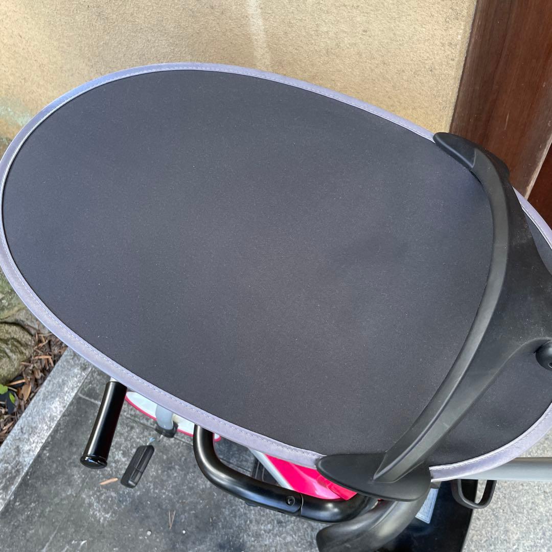  三輪車 ピンク 日よけ付き　正規ライセンス