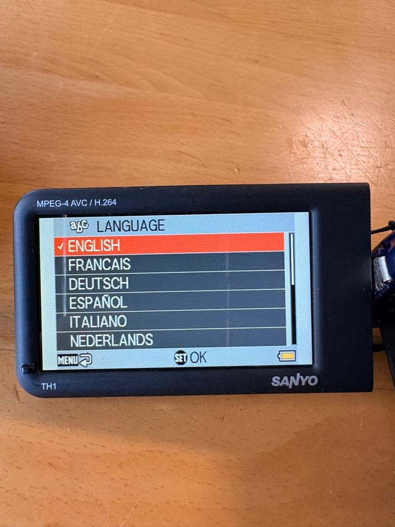 SANYO デジタルムービーカメラ　品番 VPC-CG9 Xacti