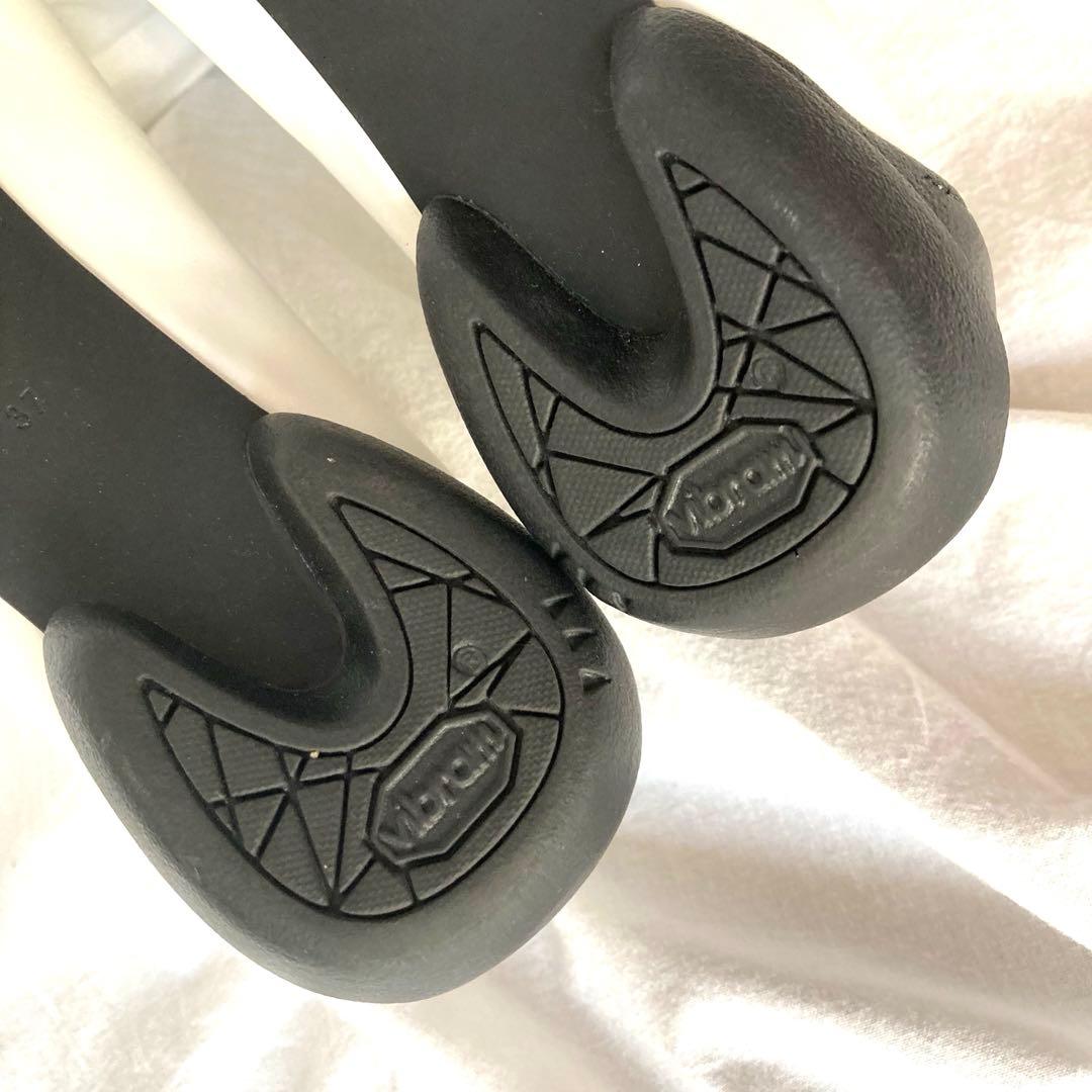 未使用級　シーセイ　ポインテッドトゥ　パンプス　フラット　ヴィブラム　白　37