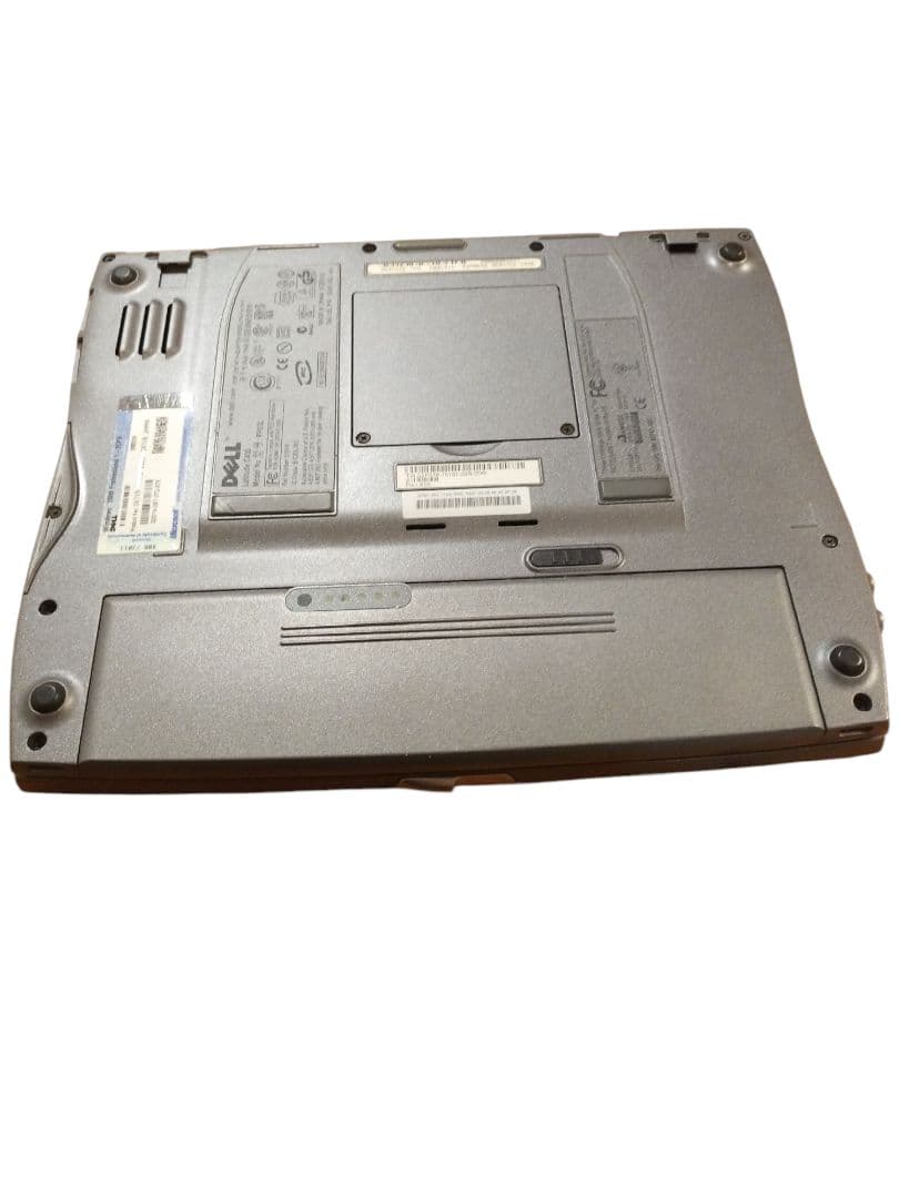 DELL Latitude C400　ノートPC 本体 ACアダプター付き