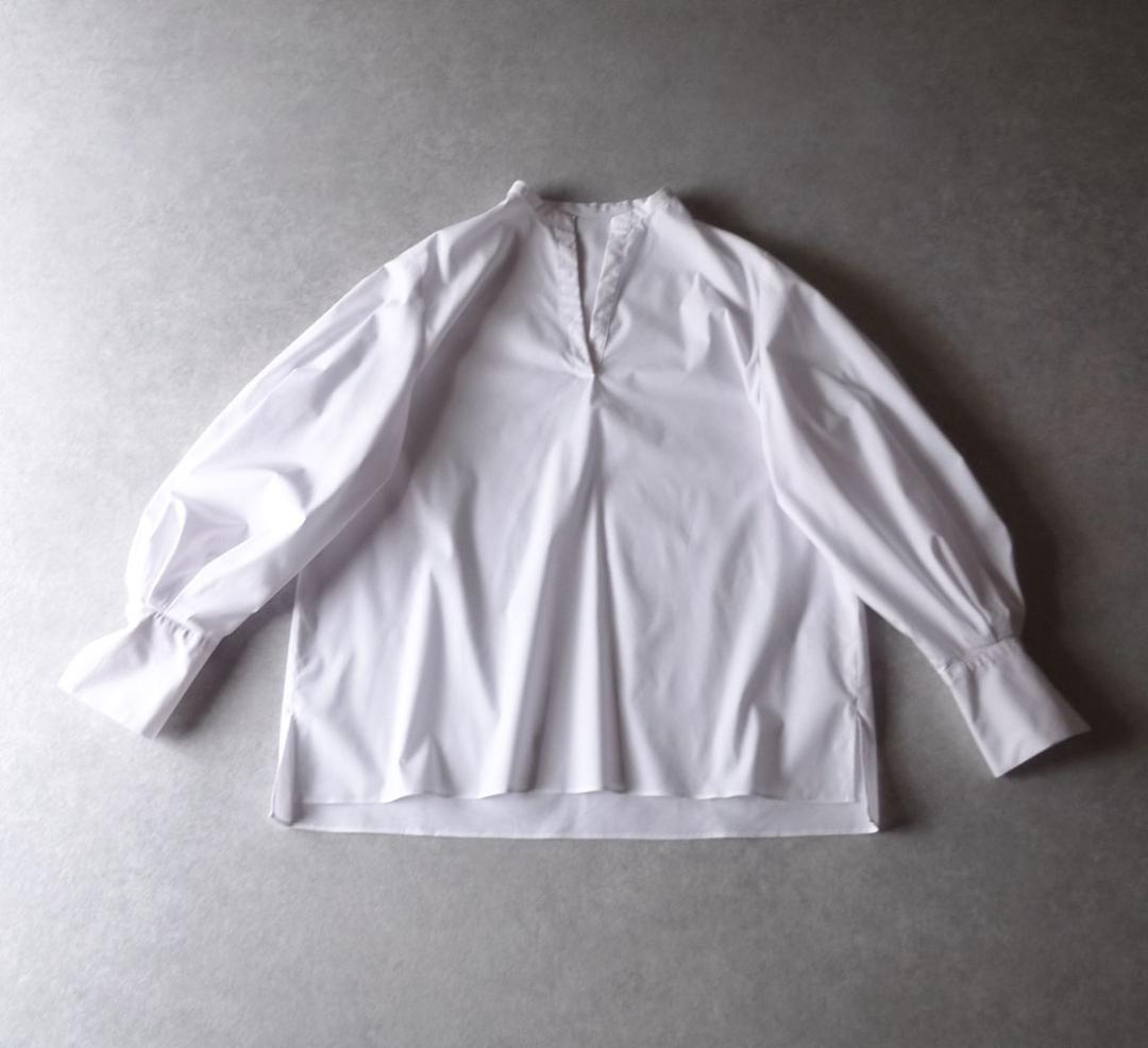 ■専用■美品【AK+1】2,3万 2024 スキッパーブラウス ホワイト