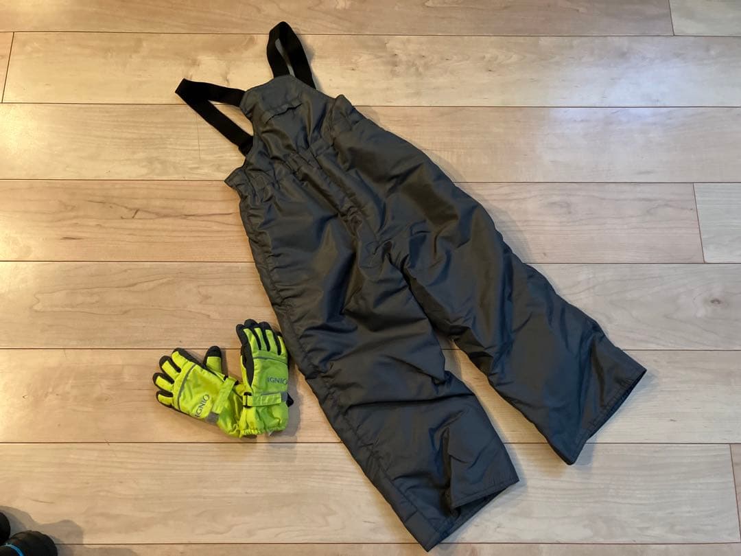 お値下げ　ボードウェア　ディズニースティッチ　スノーブーツ　ニット帽　5点セット