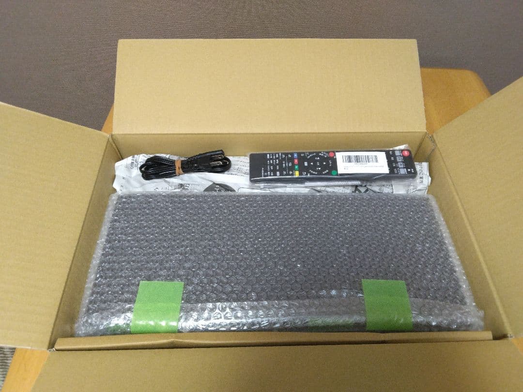 シャープ　ブルーレイレコーダー NT1200 3番組同時録画　保証付き