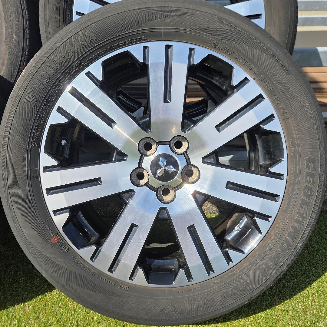 【送料込み】デリカD5後期　18インチ純正ホイール＆タイヤ＆ナット