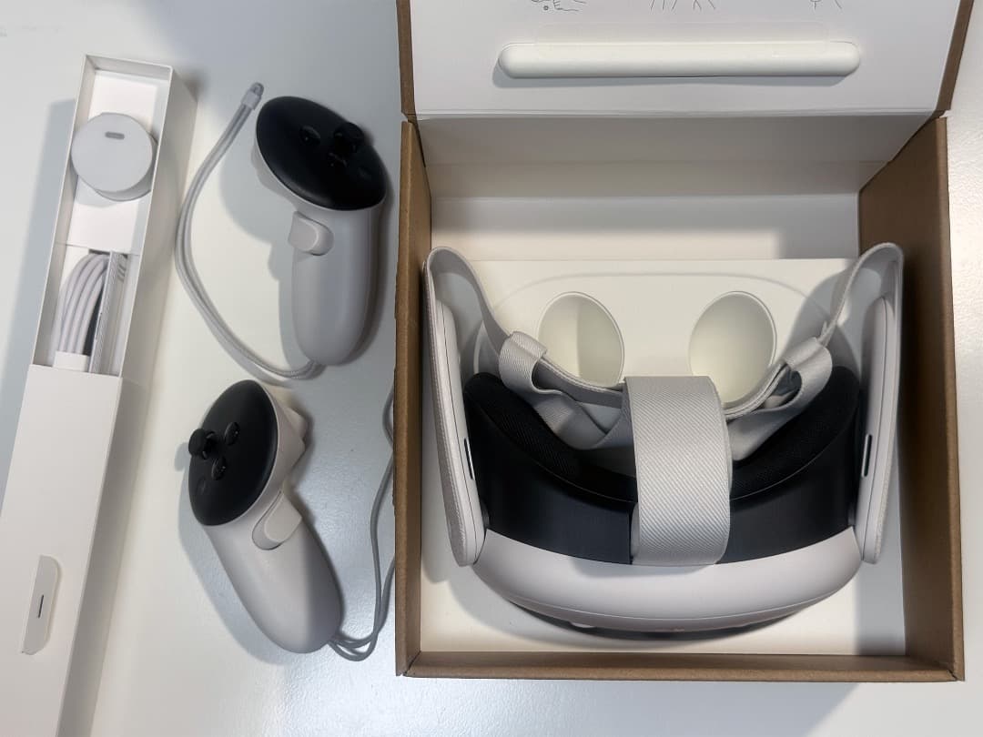 【美品】Quest 3 512GB + バッテリー付きエリートストラップ