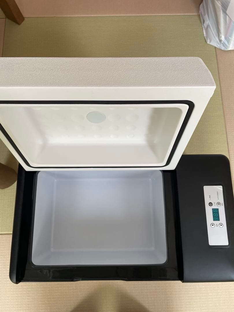 ポータブル冷蔵庫