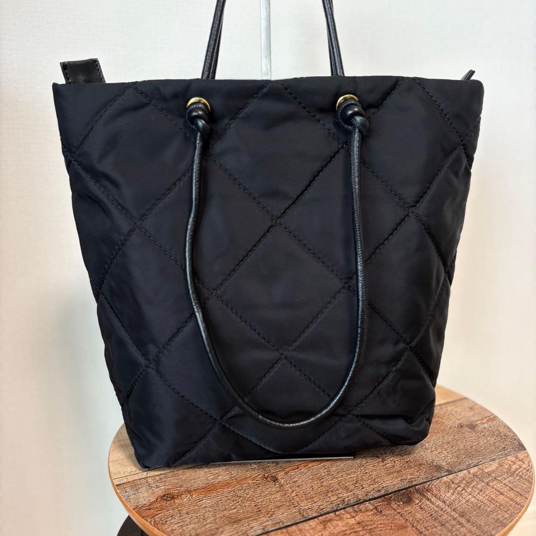 GIANNI CHIARINI キルティング ナイロントートバッグ ブラック