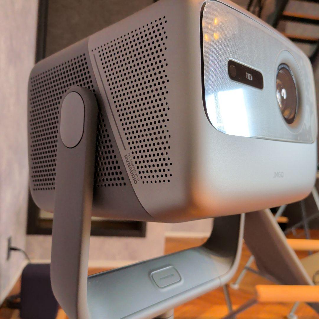 JMGO N1 Ultra 4Kプロジェクター　国内正規品（専用スタンド付)