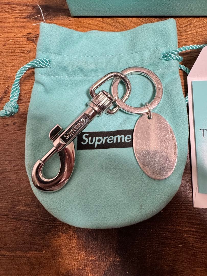 Supreme ティファニー キーホルダー
