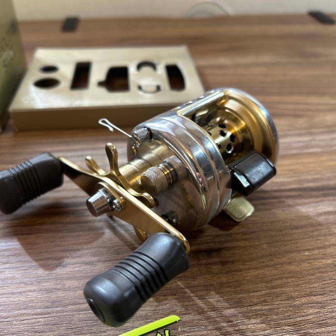 SHIMANO CALCUTTA 50XT 　シマノ　カルカッタ