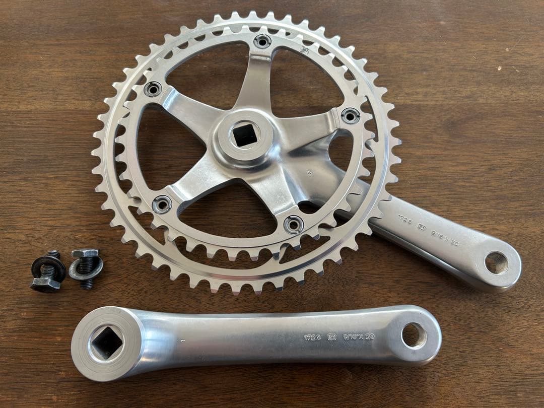 や*す様 Campagnolo カンパニョーロ クランクセット48/39T 17
