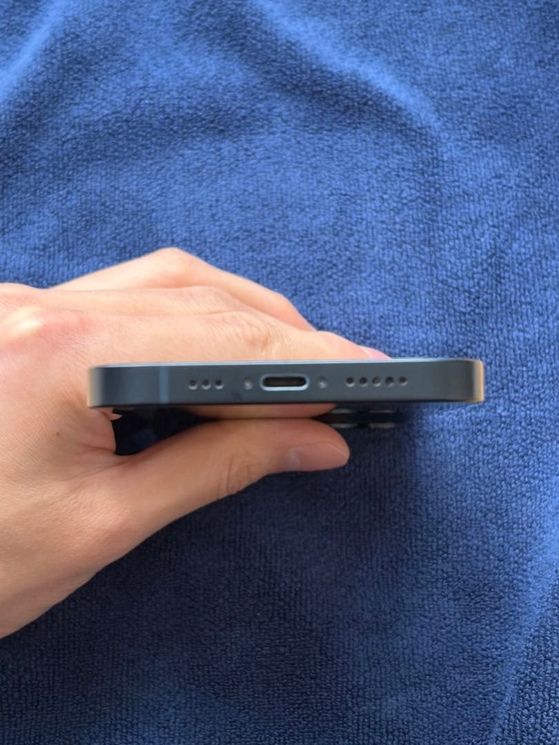 【美品】iPhone 13 128GB ミッドナイト 残充電83%