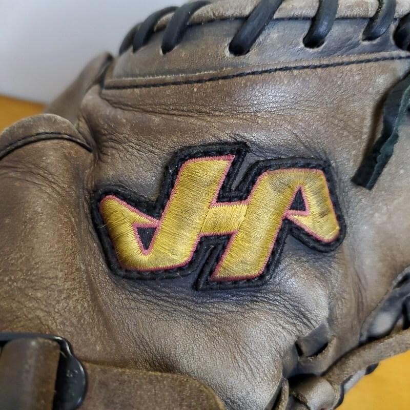 ハタケヤマ 真心Vシリーズ 日本製 和牛レザー キャッチャーミット 硬式グローブ