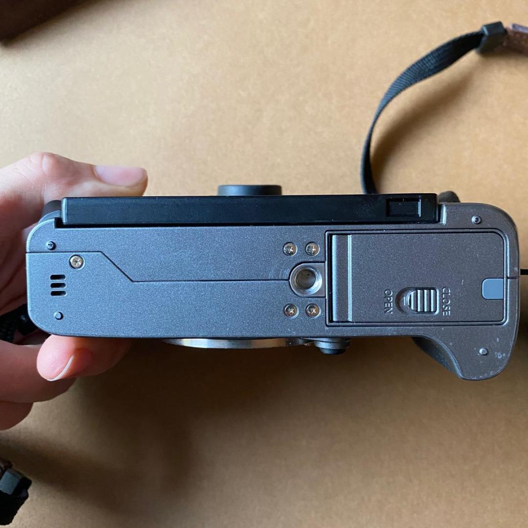 【美品】 FUJIFILM X-T200 レンズキット（XC15-45mm）