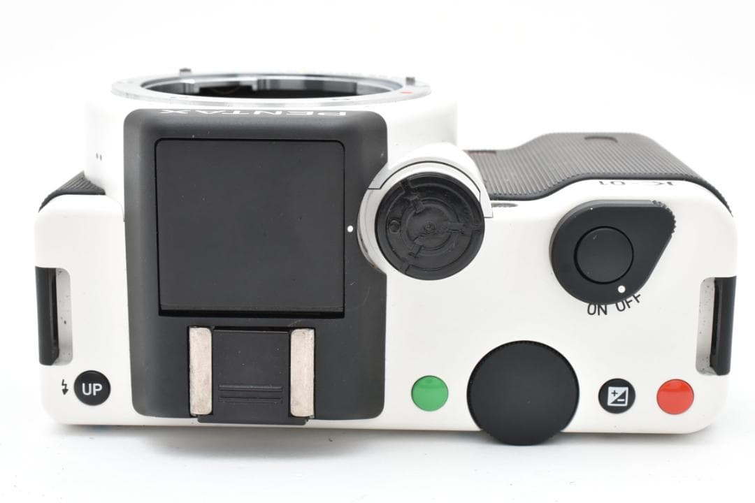 ★ダイヤル表示部欠落・3,715枚★ペンタックス K-01 ボディ #20110