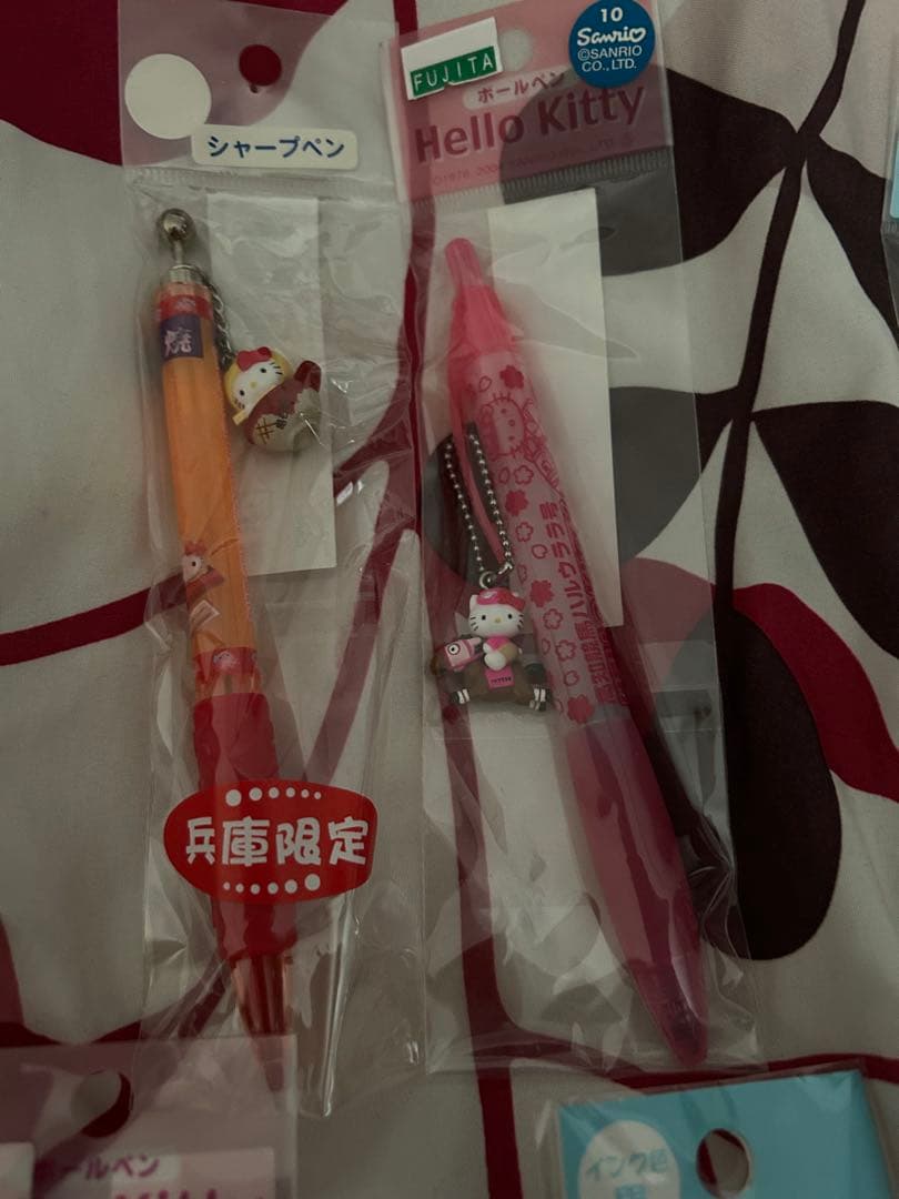 ご当地限定キティちゃん ボールペン、シャープペン14本セット