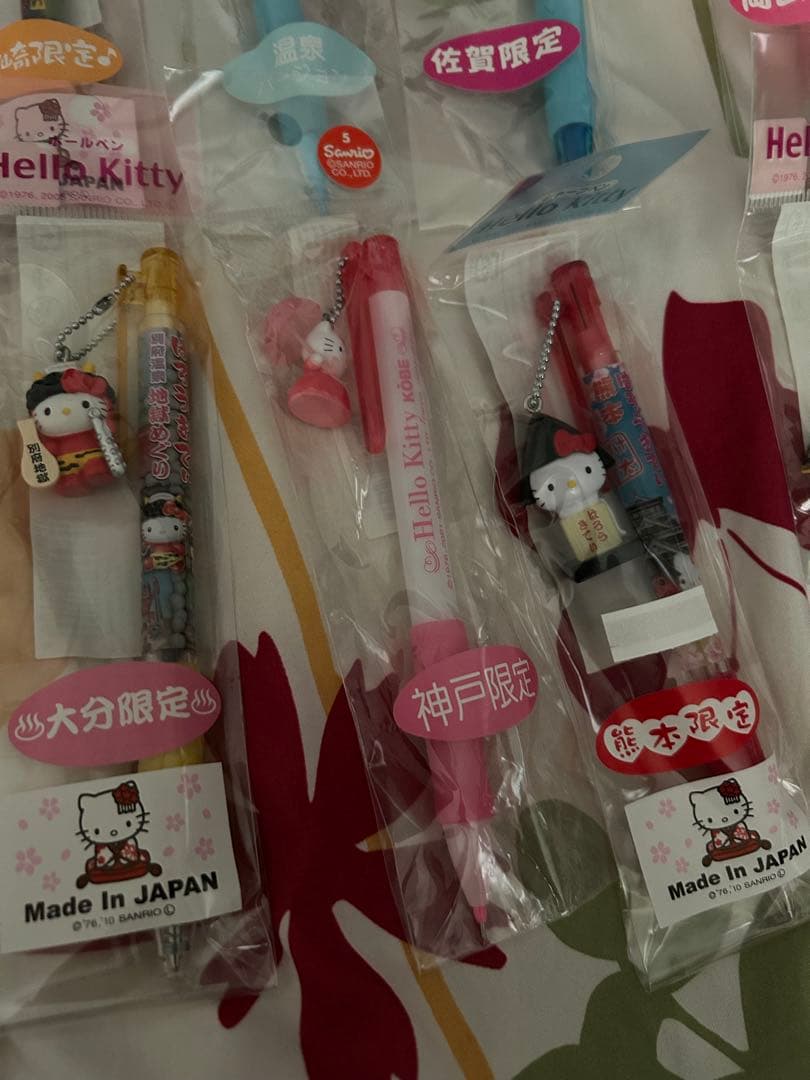 ご当地限定キティちゃん ボールペン、シャープペン14本セット