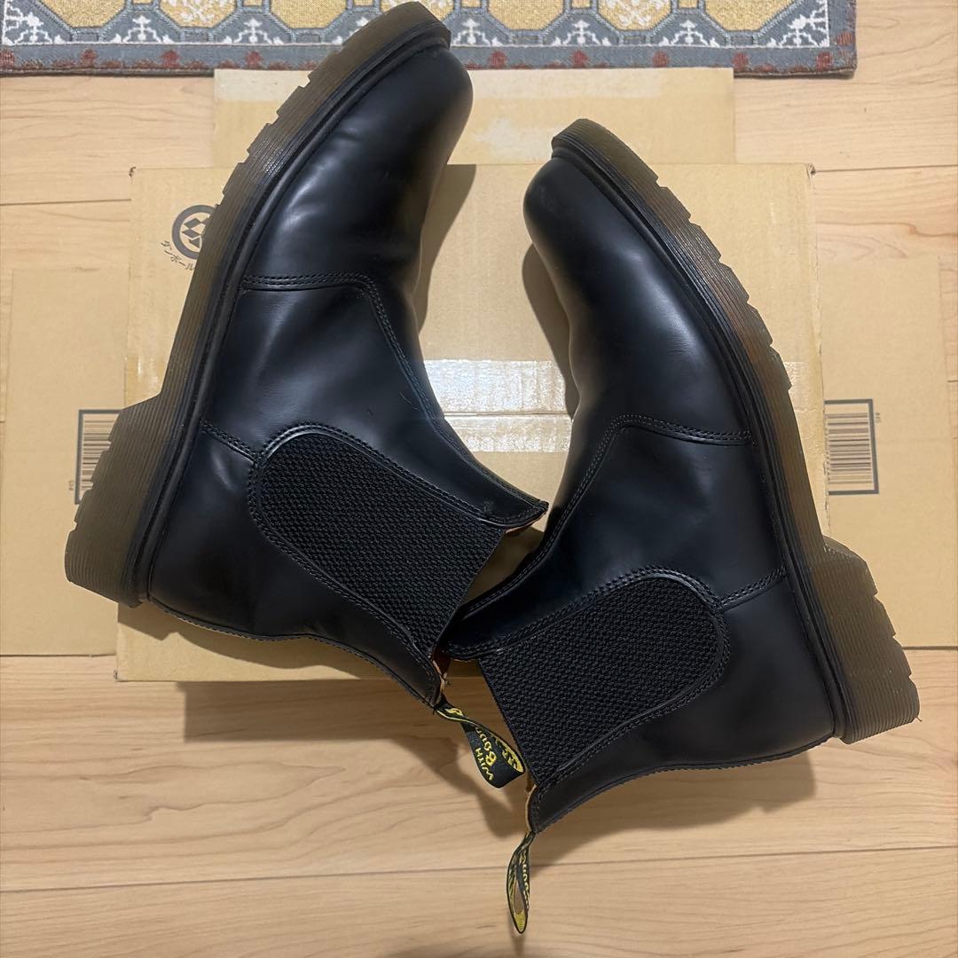 早い者勝ち　ドクターマーチン　2976 チェルシー ブーツ UK9 28センチ