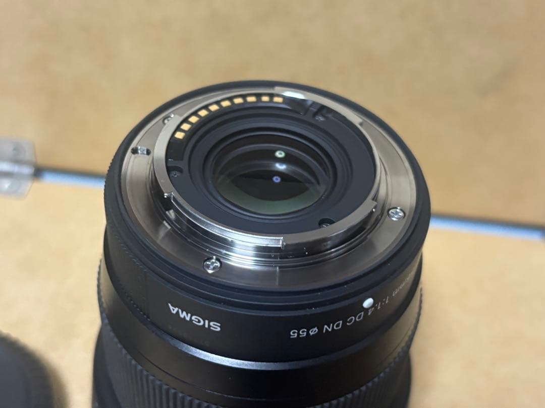 SIGMA 56mm F1.4 DC DN レンズ