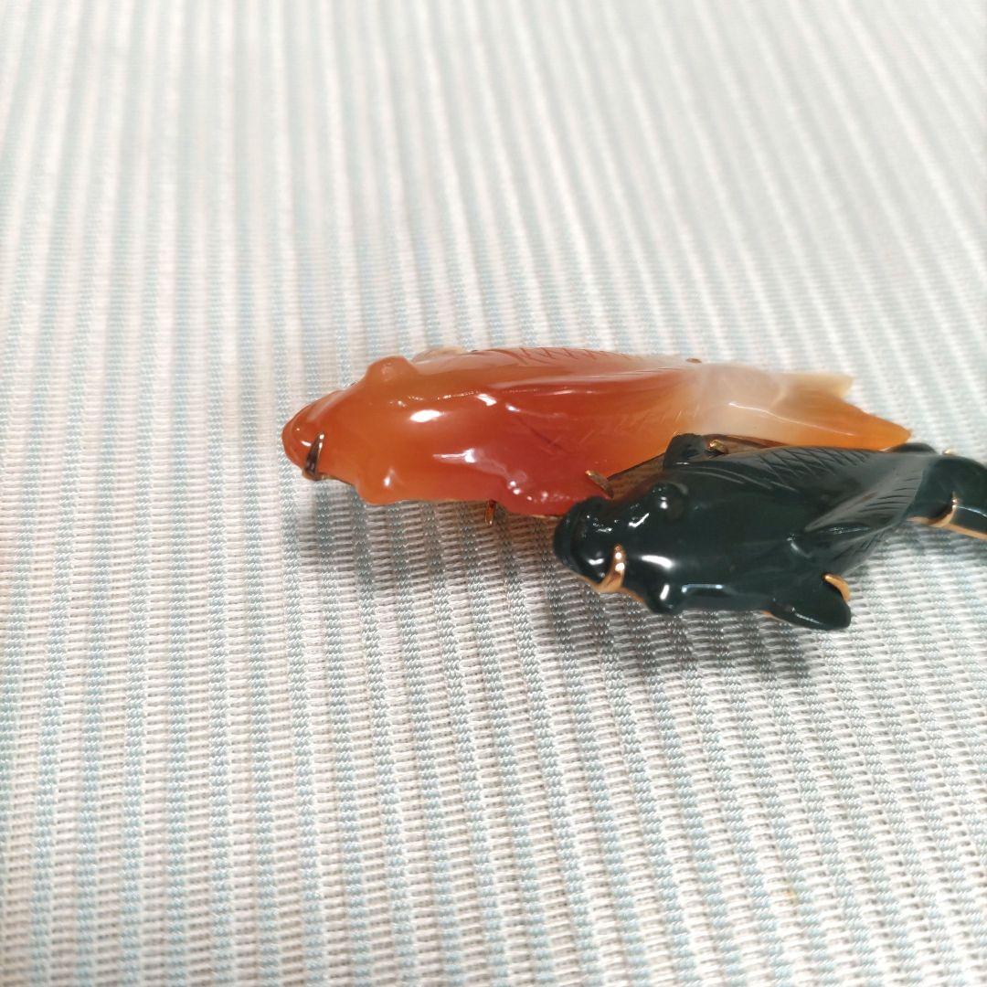 鯉　ブローチ　金属　天然石　K18