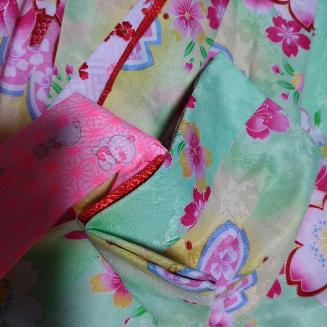 美品★三歳五歳七歳★爽やかな黄緑の花柄着物