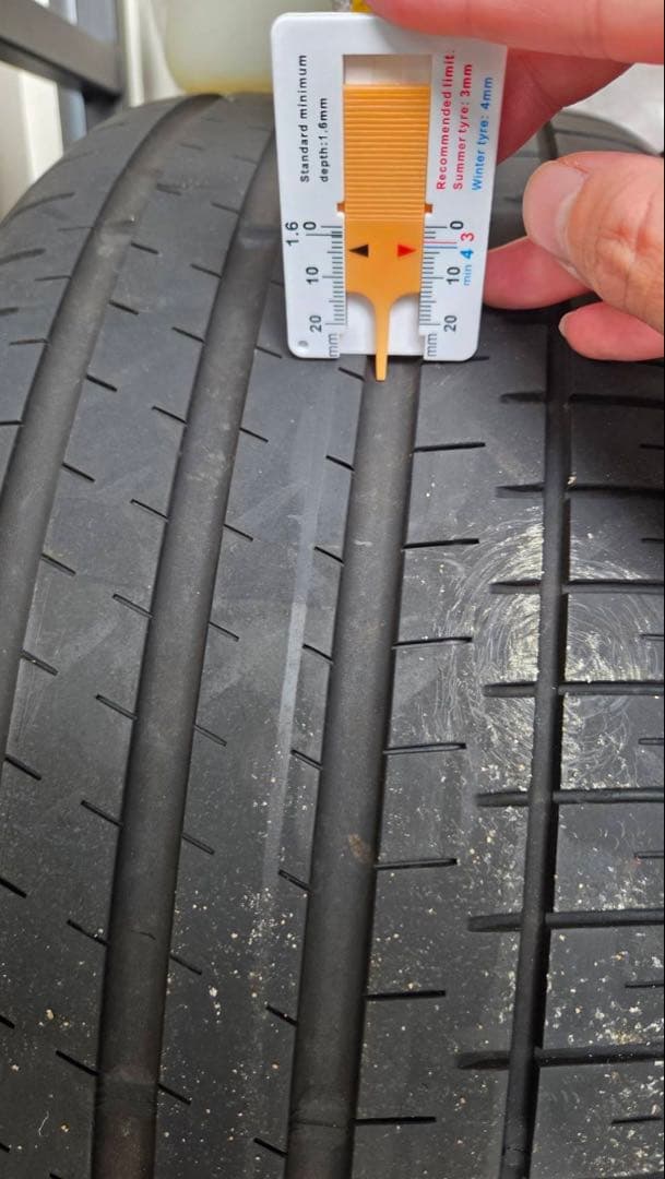 ピーターVOLTECHYPERMZ 19インチ タイヤホイールセット訳あり