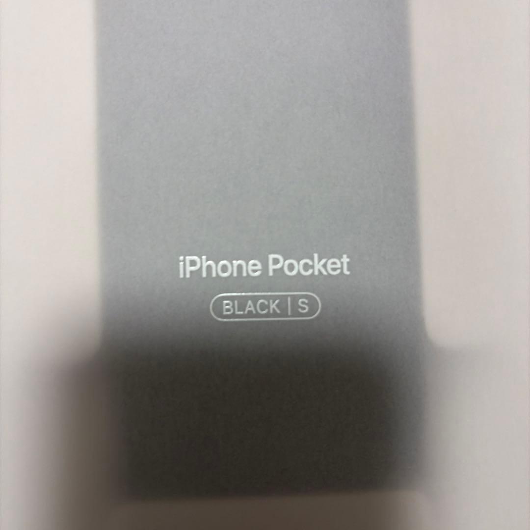 Apple iPhone Pocket ISSEY MIYAKE ブラック
