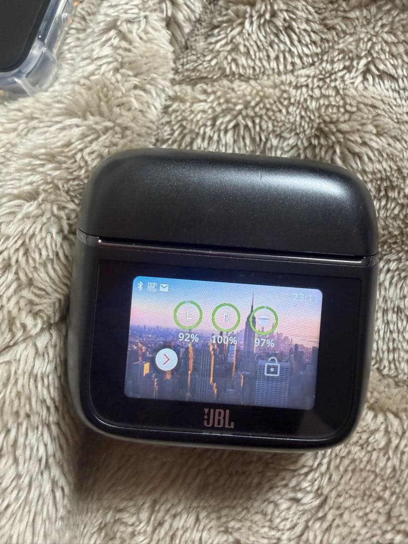 JBL TOUR PRO3 ブラック　中古品