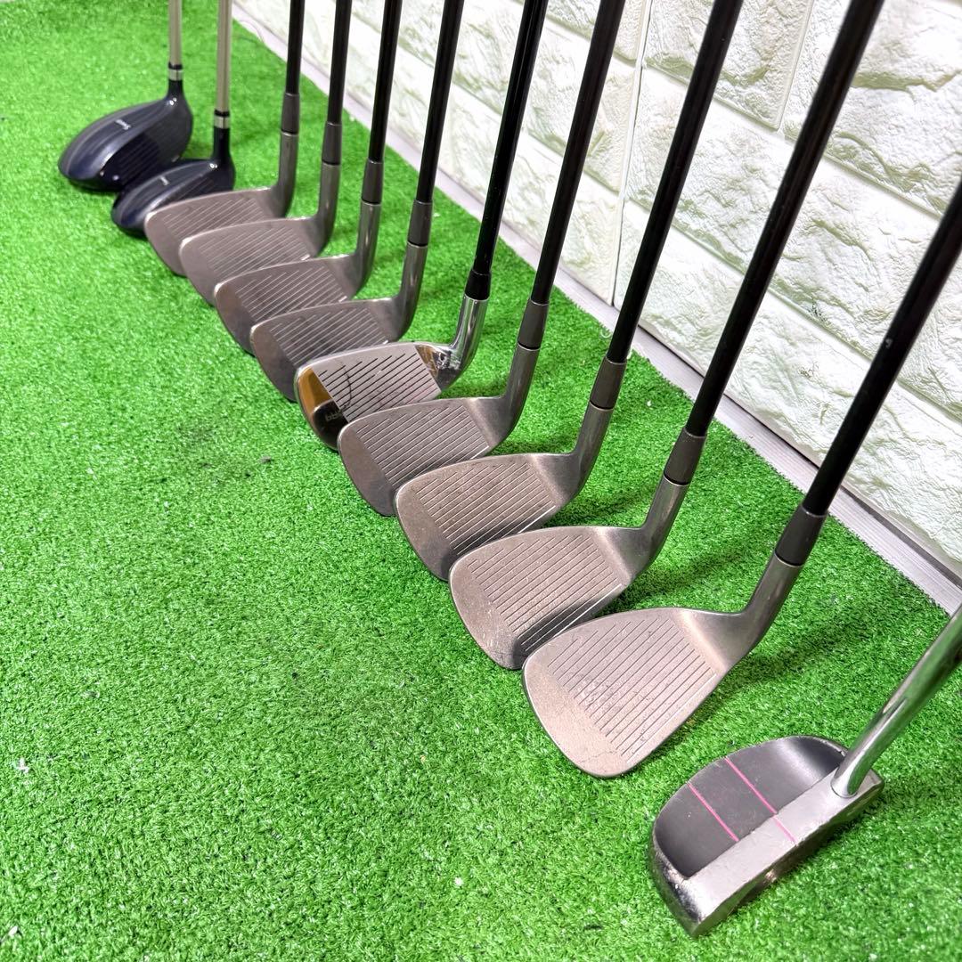 ゴルフセット　初心者応援　PRGR レディース　右打ち　ラウンド仕様　すぐ使える