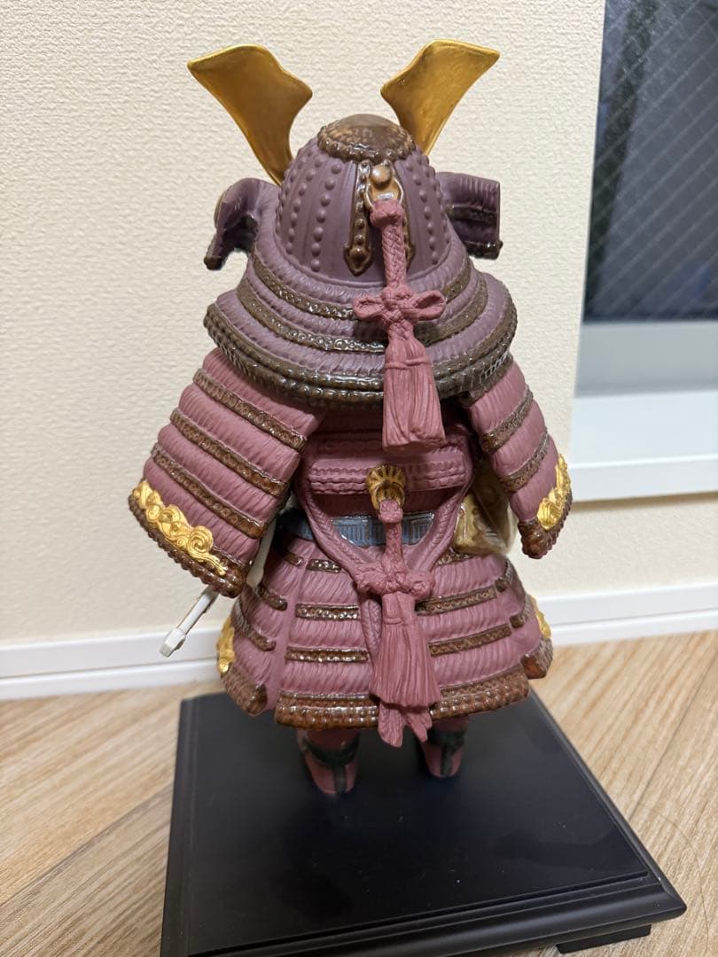 リヤドロ 若武者 60周年記念モデル 13045 フィギュリン　兜