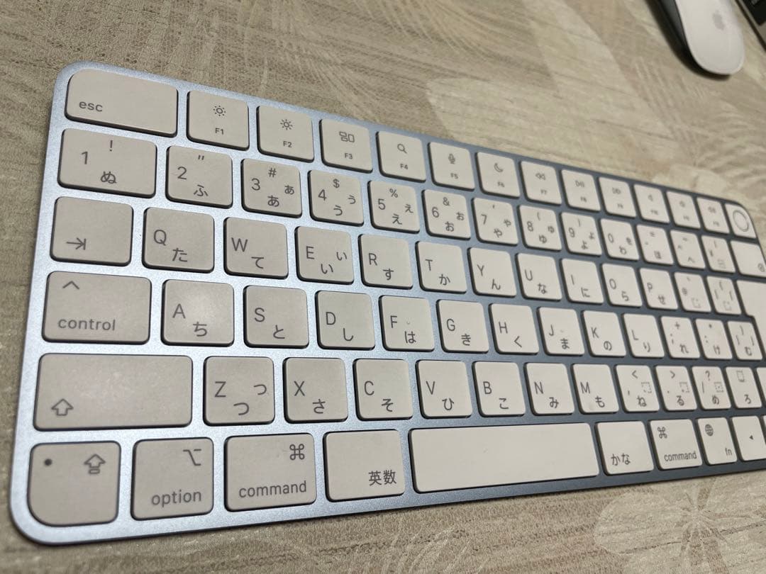 iMac 24インチ M1 8GB 256GB 2021年 MGPK3J/A