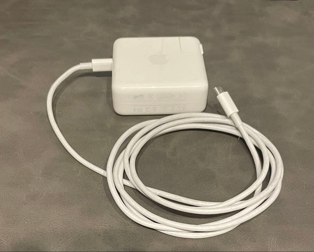 MacBook Pro 2018 1T 13インチ 16GB US配列