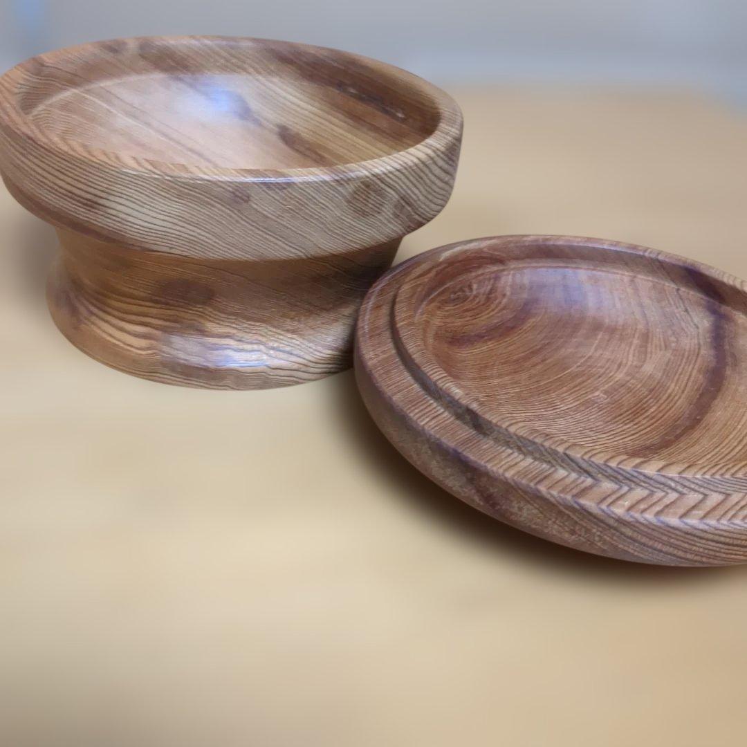 屋久杉高台付き小物入れ　手作り木工