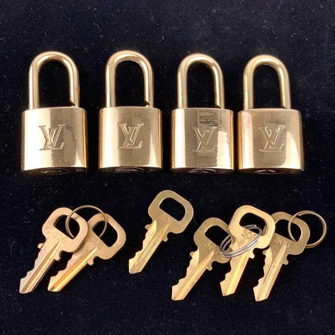 ルイヴィトン パドロック No.306のみ 4個まとめて 南京錠 カデナゴールド