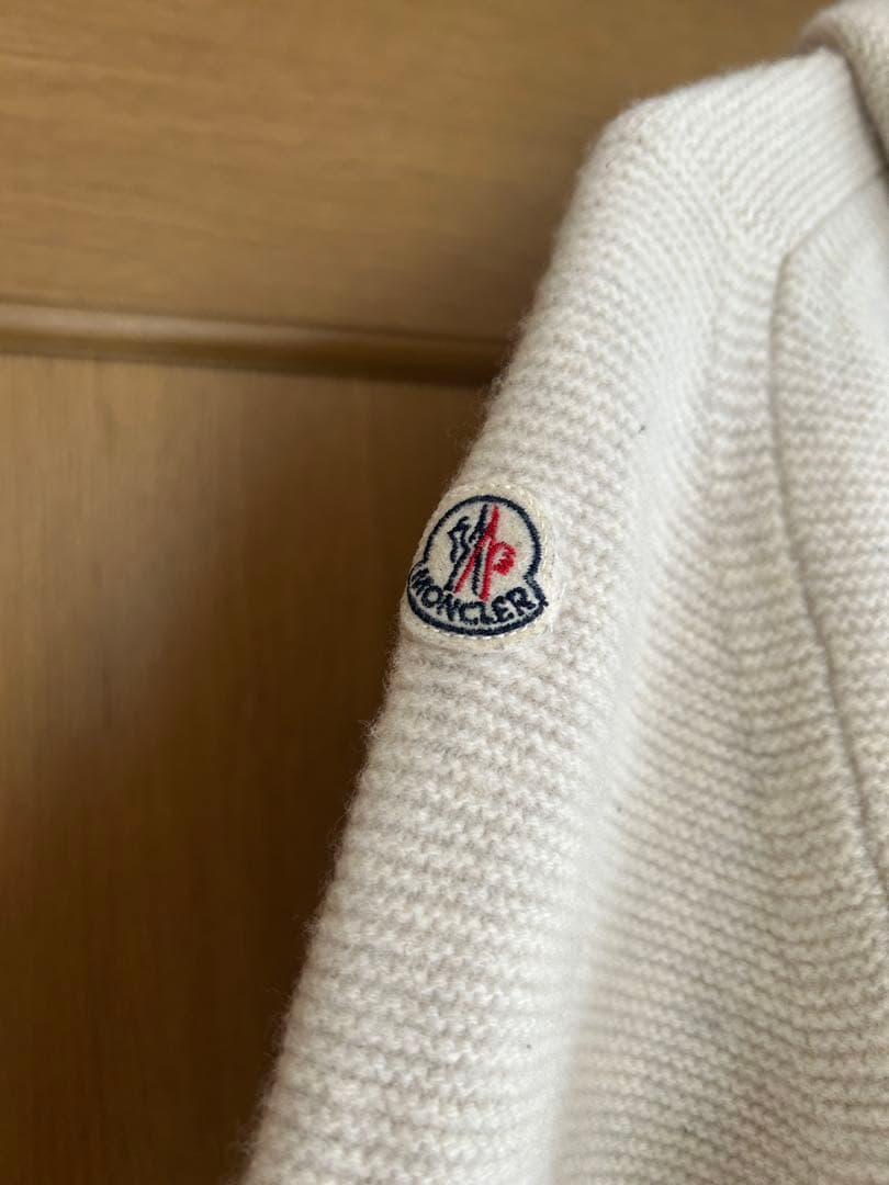 価格交渉OK‼️モンクレール　ニットアウター